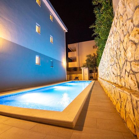 Apartments Yoko Novalja Dış mekan fotoğraf