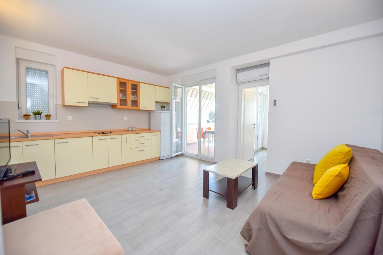 Apartments Yoko Novalja Dış mekan fotoğraf