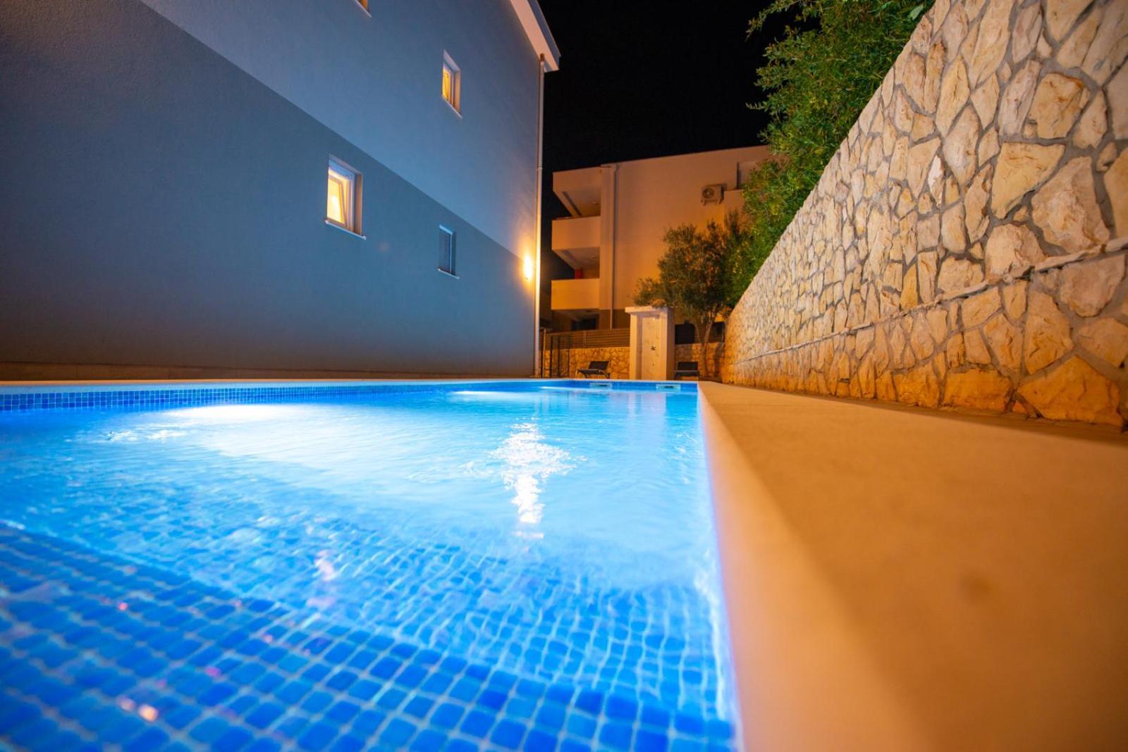 Apartments Yoko Novalja Dış mekan fotoğraf