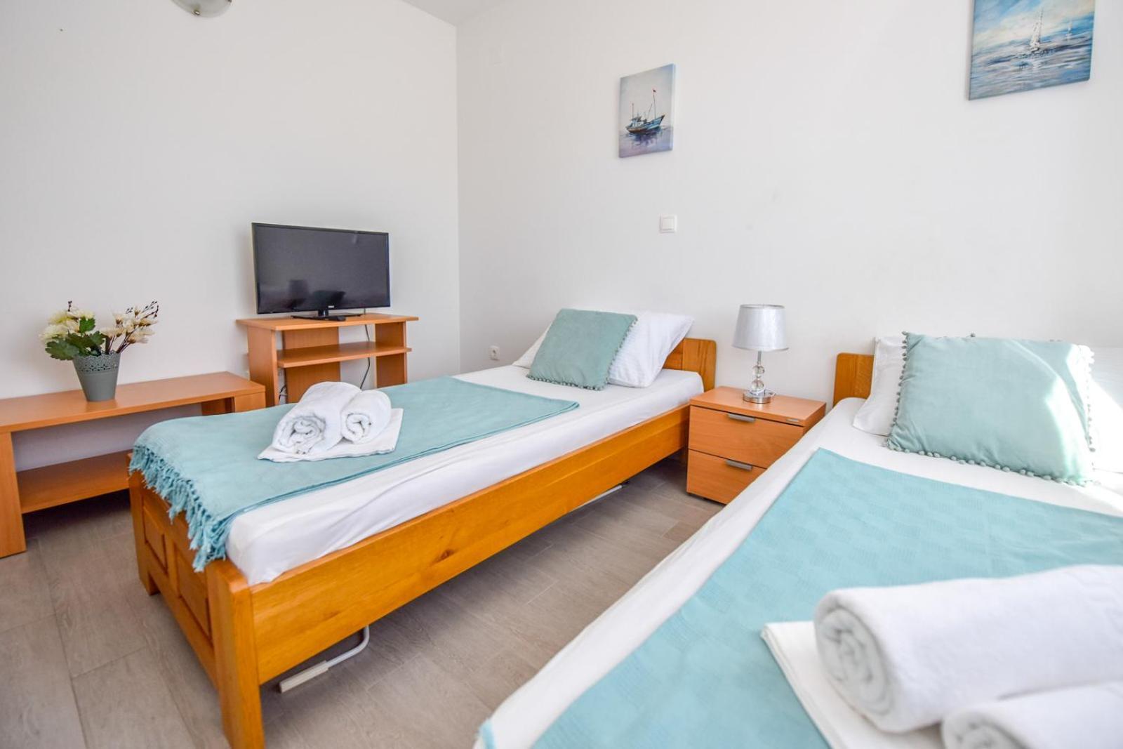 Apartments Yoko Novalja Dış mekan fotoğraf