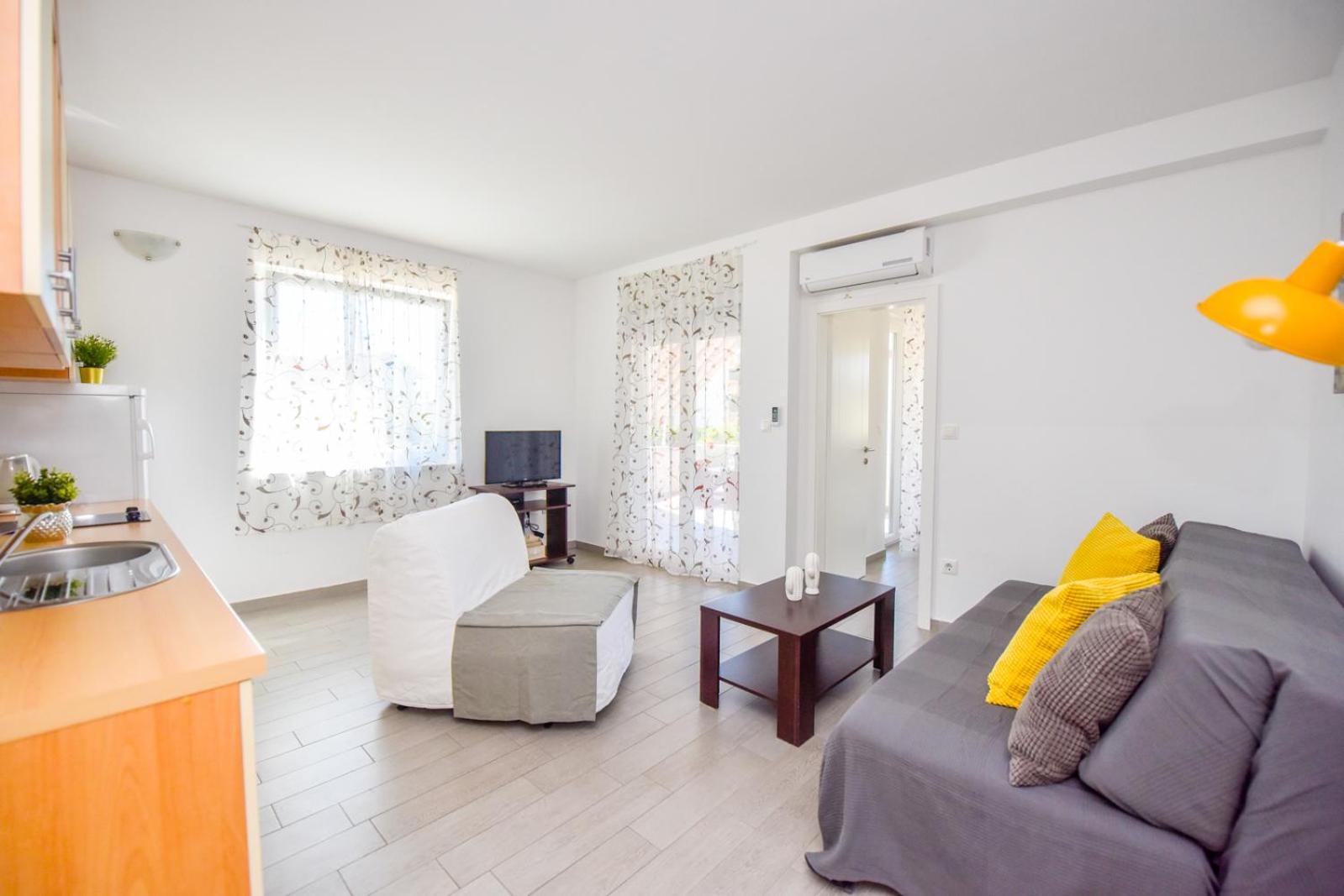 Apartments Yoko Novalja Dış mekan fotoğraf
